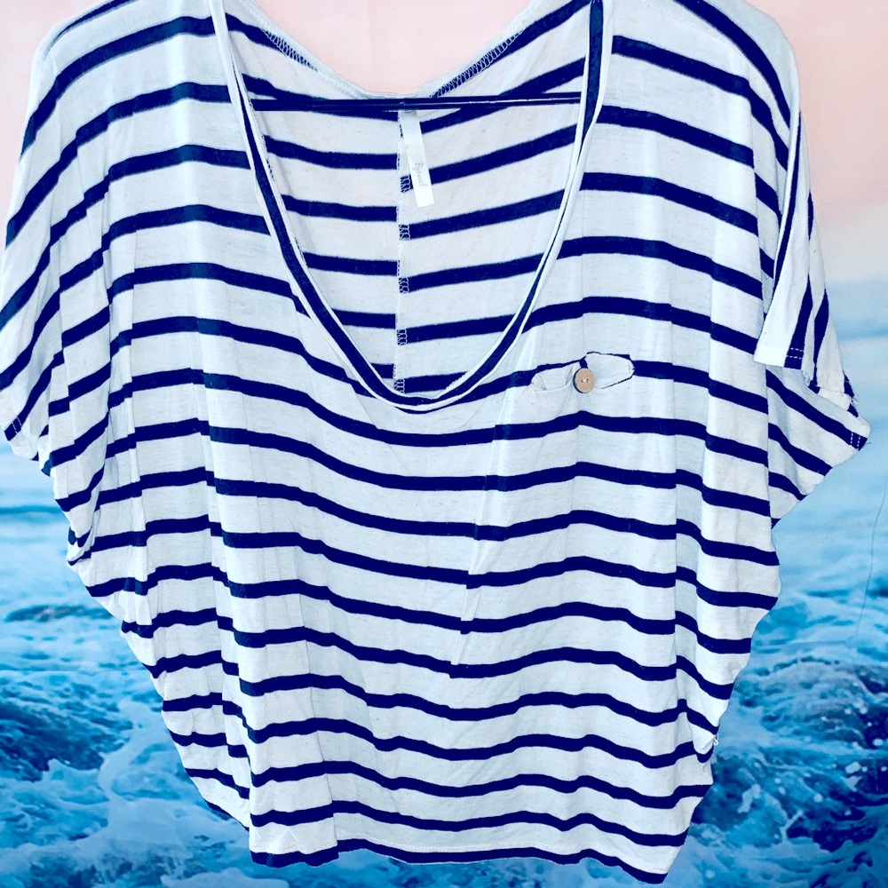Strip crop top